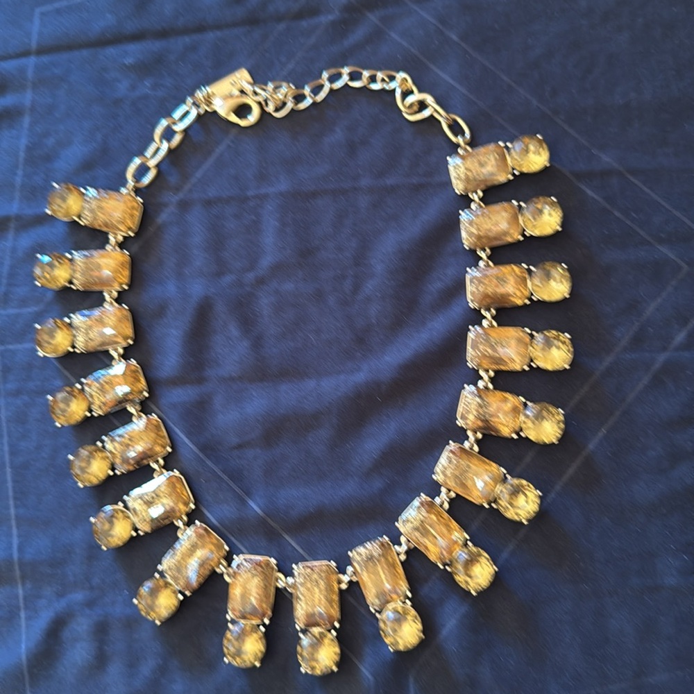 I.N.C. NWOT. Vintage, Gold tone /Amber/Smoky Quartz Necklace.‎ Adjustable…